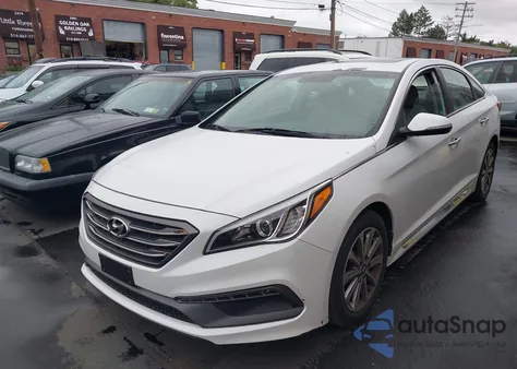 2016 Hyundai Sonata Limited z USA, uszkodzony, nr VIN 5NPE34AF2GH328072